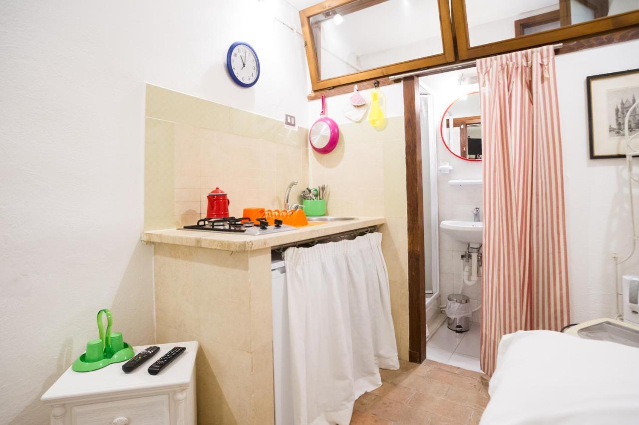 Duomo Budget Apartment Orvieto Bagian luar foto